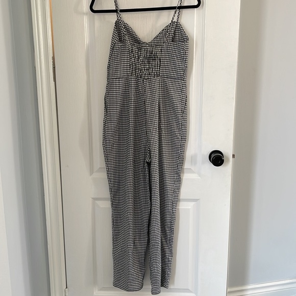 Jumpsuit - Picture 4 of 4